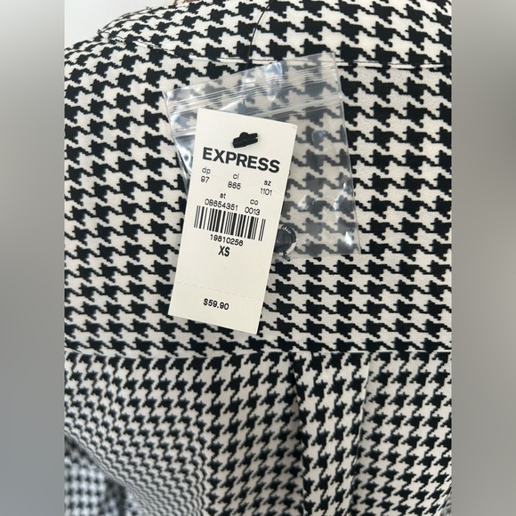 NWT Express women’s blouse size XS - Picture 7 of 14